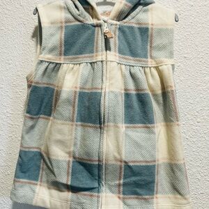 BOGO free


Carter's Plaid Hooded Vest for Kids